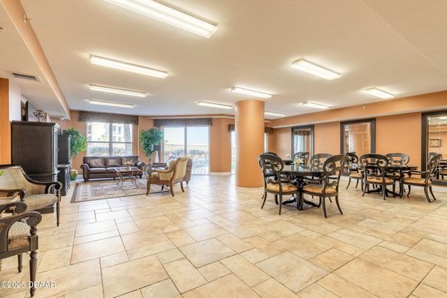 2403 S Atlantic Ave Apt 201, Daytona Beach, FL 32118