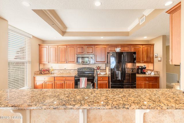 2403 S Atlantic Ave Apt 201, Daytona Beach, FL 32118