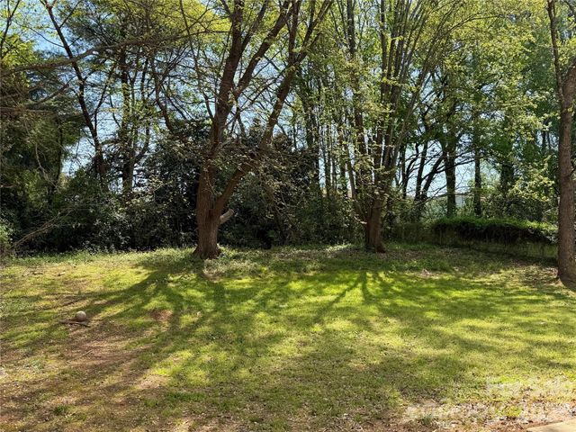 9524 Robert Burns Court, Charlotte, NC 28213