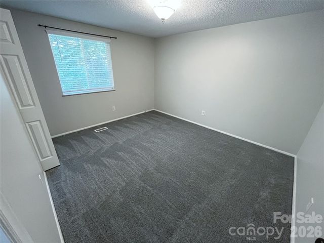 9524 Robert Burns Court, Charlotte, NC 28213