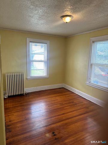 21-23 Adams Street, Hartford, CT 06112