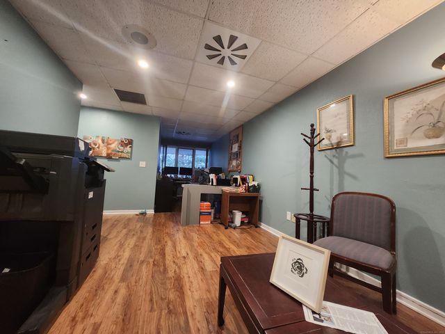 60 Washington Avenue STE 102/103, Hamden, CT 06518