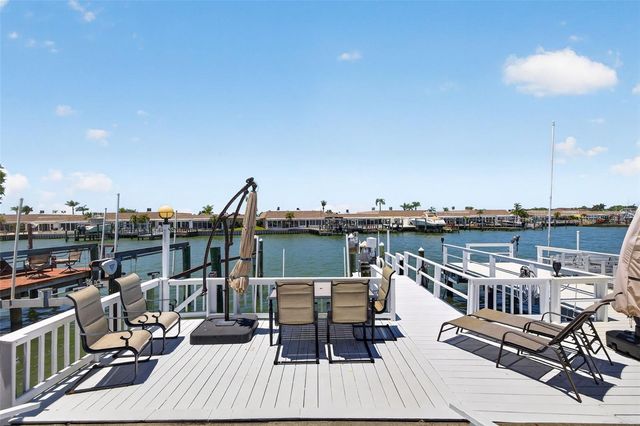 555 BOCA CIEGA POINT BOULEVARD S 555, St Petersburg, FL 33708
