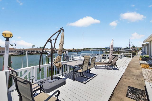 555 BOCA CIEGA POINT BOULEVARD S 555, St Petersburg, FL 33708