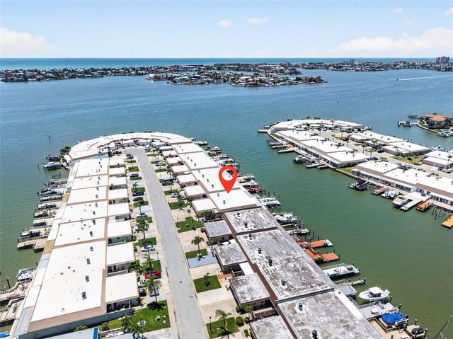 555 BOCA CIEGA POINT BOULEVARD S 555, St Petersburg, FL 33708