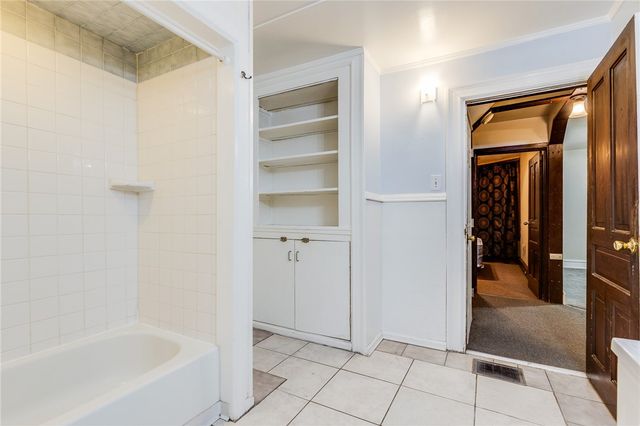 2242 Milligan Ave, Swissvale, PA 15218