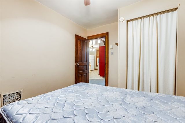 2242 Milligan Ave, Swissvale, PA 15218