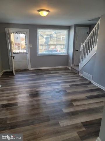 822 4TH AVE, Bristol, PA 19007