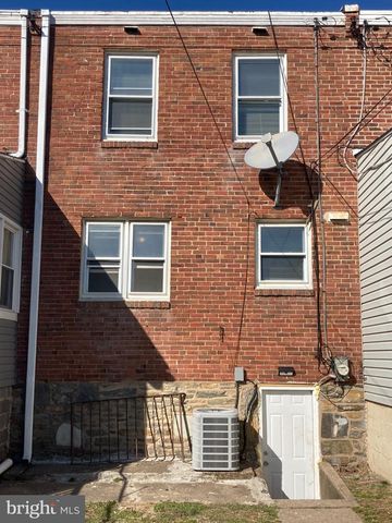 822 4TH AVE, Bristol, PA 19007