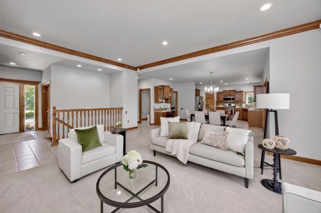 506 NE 19th Court, Ankeny, IA 50021