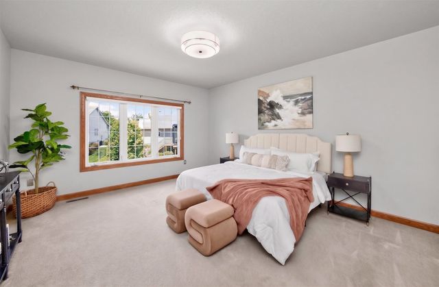 506 NE 19th Court, Ankeny, IA 50021