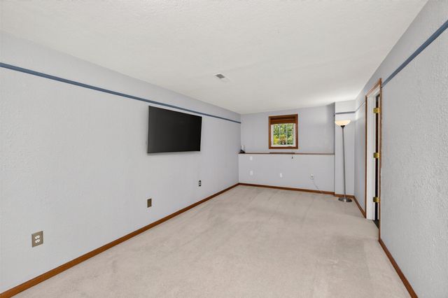 506 NE 19th Court, Ankeny, IA 50021