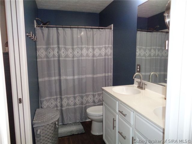 9024 Woodford Drive, Charlestown, IN 47111