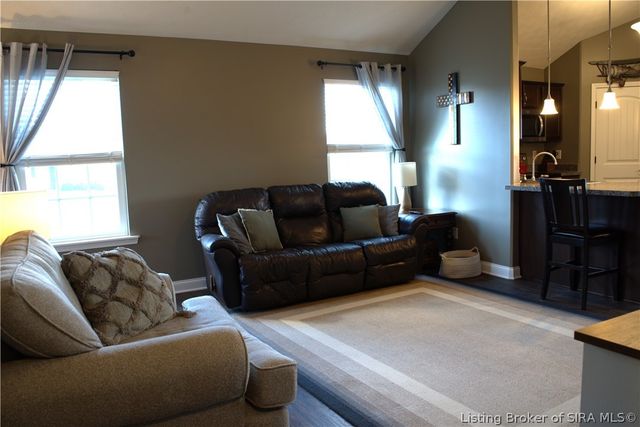9024 Woodford Drive, Charlestown, IN 47111