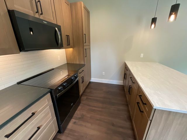 1418 Blue Star Highway, South Haven, MI 49090