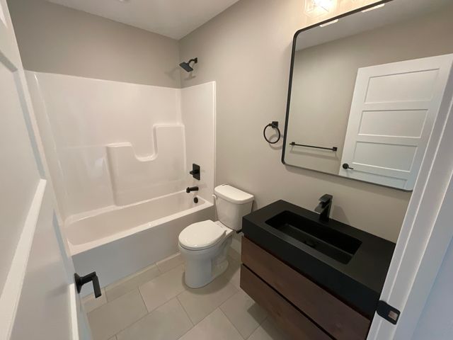 1418 Blue Star Highway, South Haven, MI 49090
