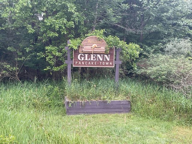 1418 Blue Star Highway, South Haven, MI 49090