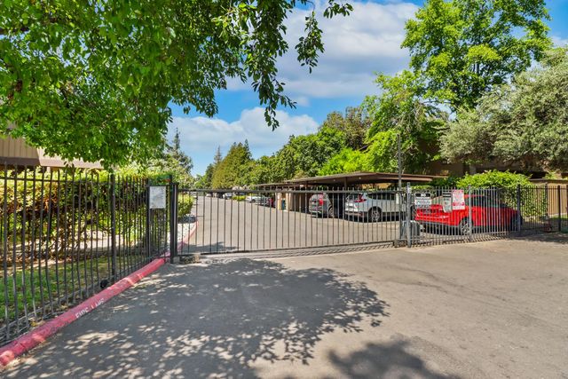 985 Fulton Ave #471, Sacramento, CA 95825
