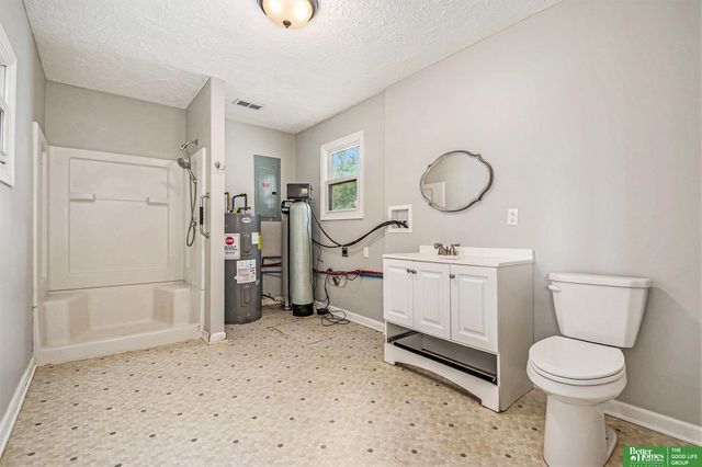 102 Oak Lane, Ashland, NE 68003