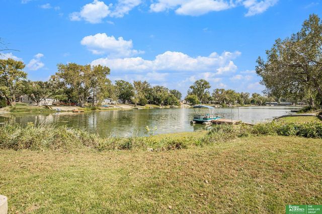 102 Oak Lane, Ashland, NE 68003