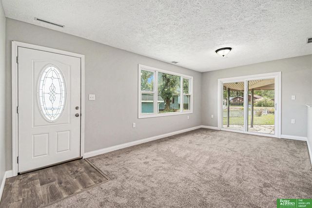 102 Oak Lane, Ashland, NE 68003