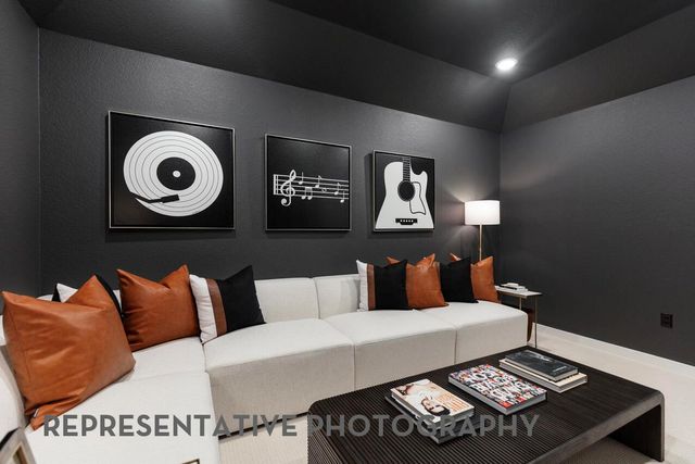 9305 Breeze Hill DR, Austin, TX 78744