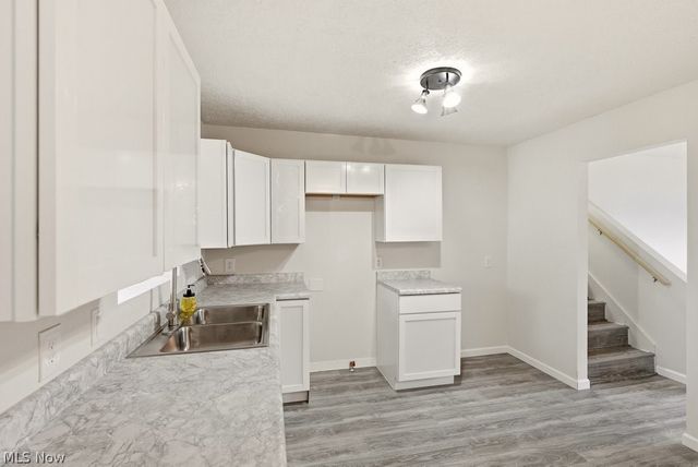 321 Adams Street, Newton Falls, OH 44444