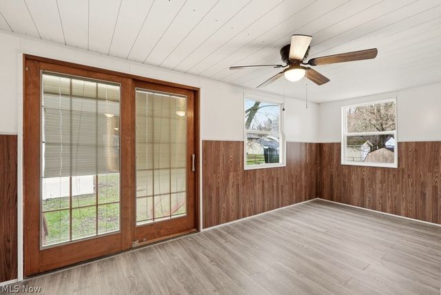 321 Adams Street, Newton Falls, OH 44444