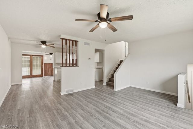 321 Adams Street, Newton Falls, OH 44444