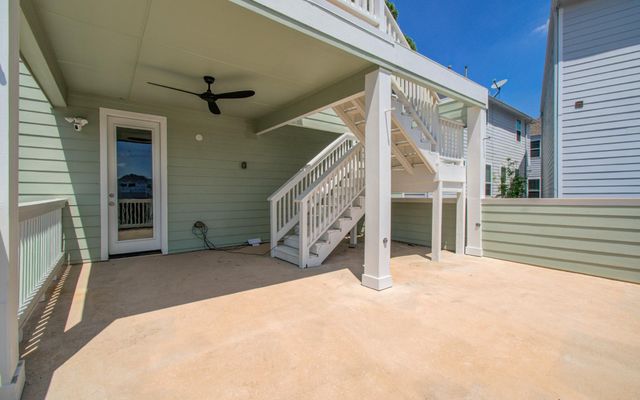 6621 N Main Street, Houston, TX 77009