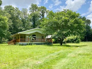 1510 Hughes Road, Lufkin, TX 75901
