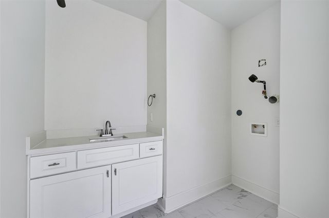 1435 Overhill Street, Houston, TX 77018