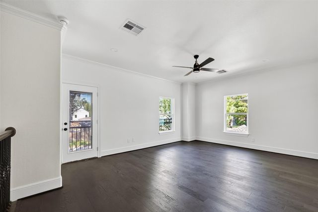 1435 Overhill Street, Houston, TX 77018