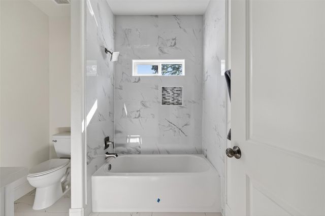 1435 Overhill Street, Houston, TX 77018