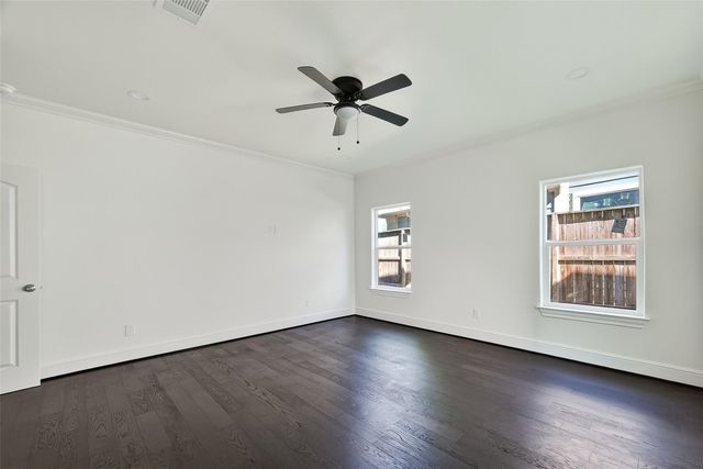 1435 Overhill Street, Houston, TX 77018