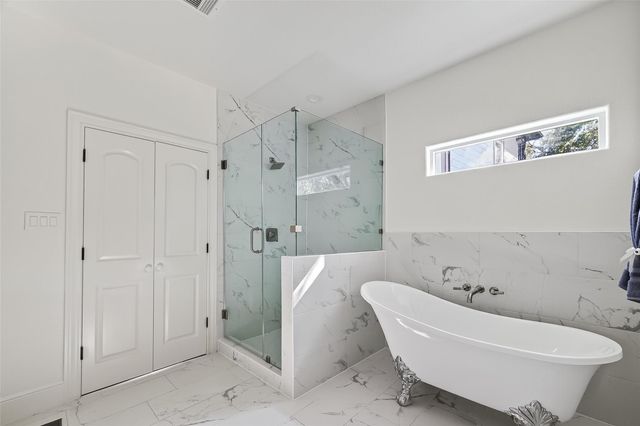 1435 Overhill Street, Houston, TX 77018