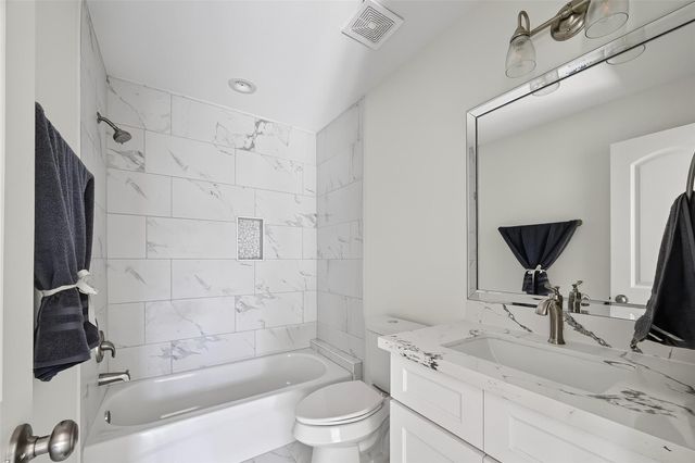 1435 Overhill Street, Houston, TX 77018