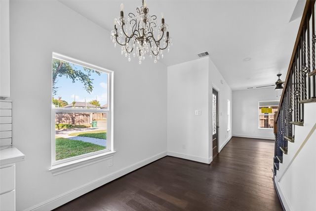 1435 Overhill Street, Houston, TX 77018