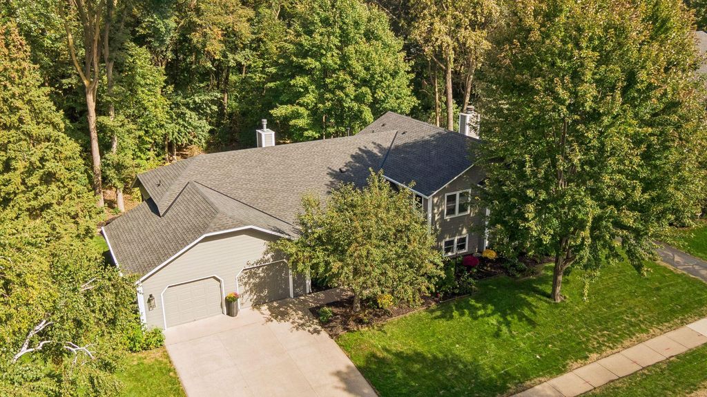 7646 Carnelian Lane, Eden Prairie, MN 55346 — photo 3