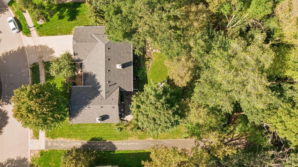 7646 Carnelian Lane, Eden Prairie, MN 55346 — photo 4