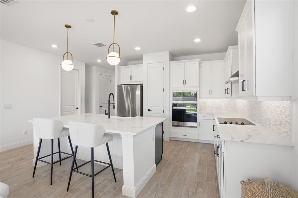 Image 11 of property listing at 19310 BANFIELD PLACE, Orlando, FL 32827