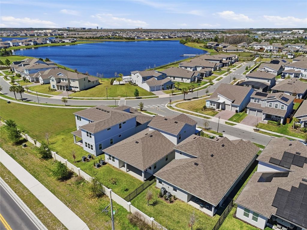 Image 37 of property listing at 19310 BANFIELD PLACE, Orlando, FL 32827
