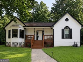 646 Hunt Station Drive, Lawrenceville, GA 30044