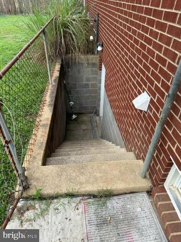 1395 MCKINNEY BLVD, Colonial Beach, VA 22443