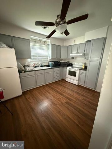 1395 MCKINNEY BLVD, Colonial Beach, VA 22443