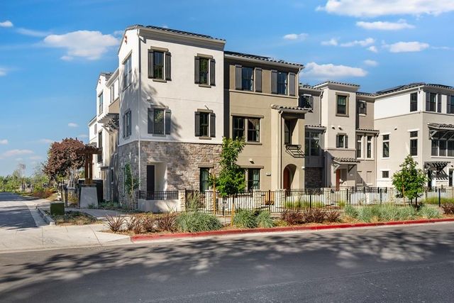 2120 Latham Street, Mountain View, CA 94040