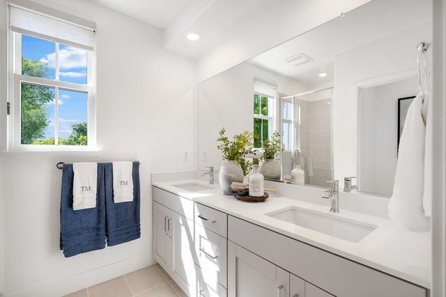 2120 Latham Street, Mountain View, CA 94040
