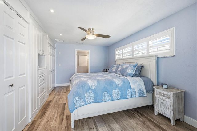4310 40TH STREET S, St Petersburg, FL 33711