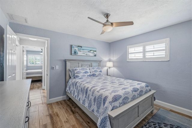 4310 40TH STREET S, St Petersburg, FL 33711