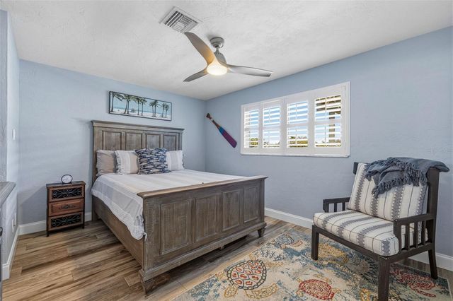 4310 40TH STREET S, St Petersburg, FL 33711
